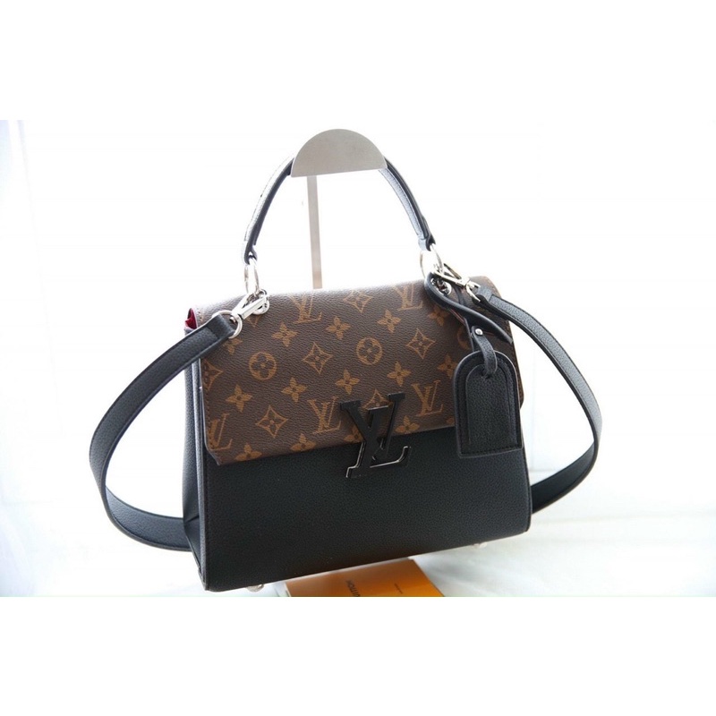 Túi xách công sở khoá chữ Lv