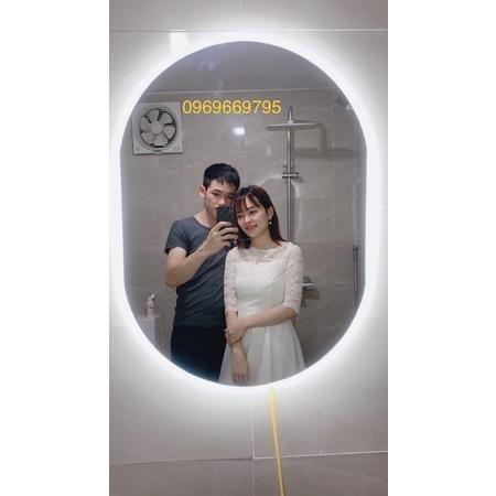 Gương nhà tắm đèn led hậu 𝗛𝗮̀𝗻𝗴 𝗖𝗼́ 𝗦𝗮̆̃𝗻, Gương trang điểm treo tường Siêu Sang và