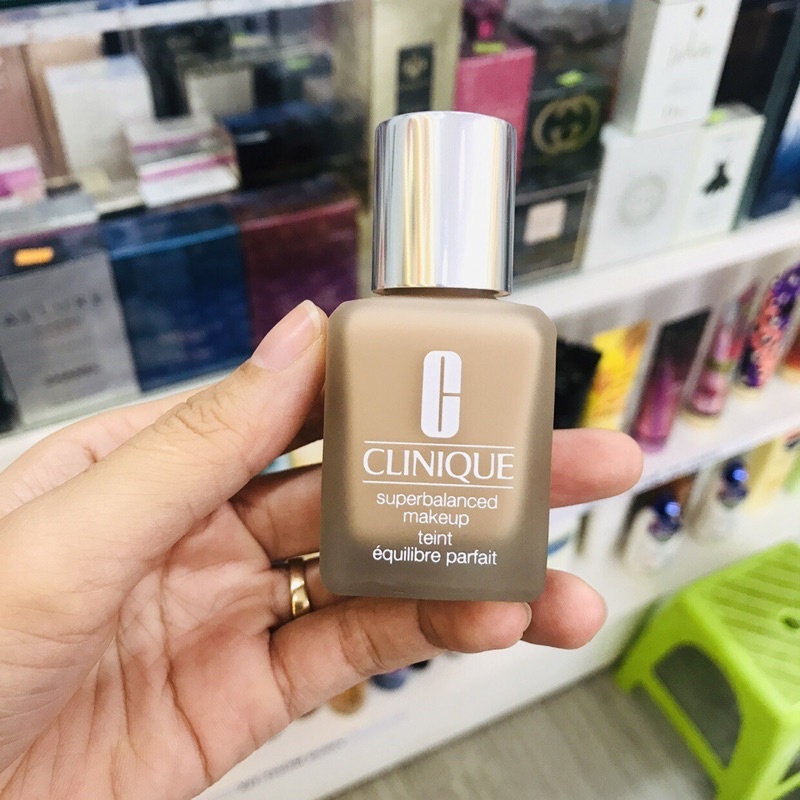 Clinique - Kem Nền Cân Bằng Clinique Superbalanced Makeup 30ml màu 04 - da tự nhiên⚡️⚡️⚡️