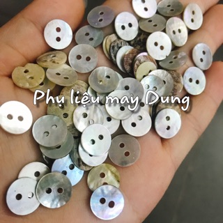 Nút áo vỏ sò : 1 bịch 50 nút