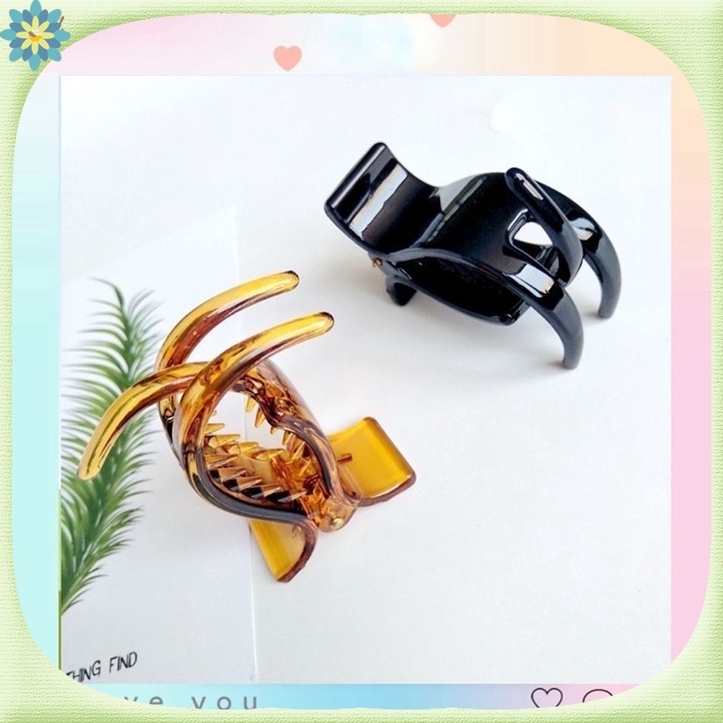 Kẹp Tóc 3 Răng 2 Màu Đen/Nâu Dễ Sử Dụng Cho Nữ