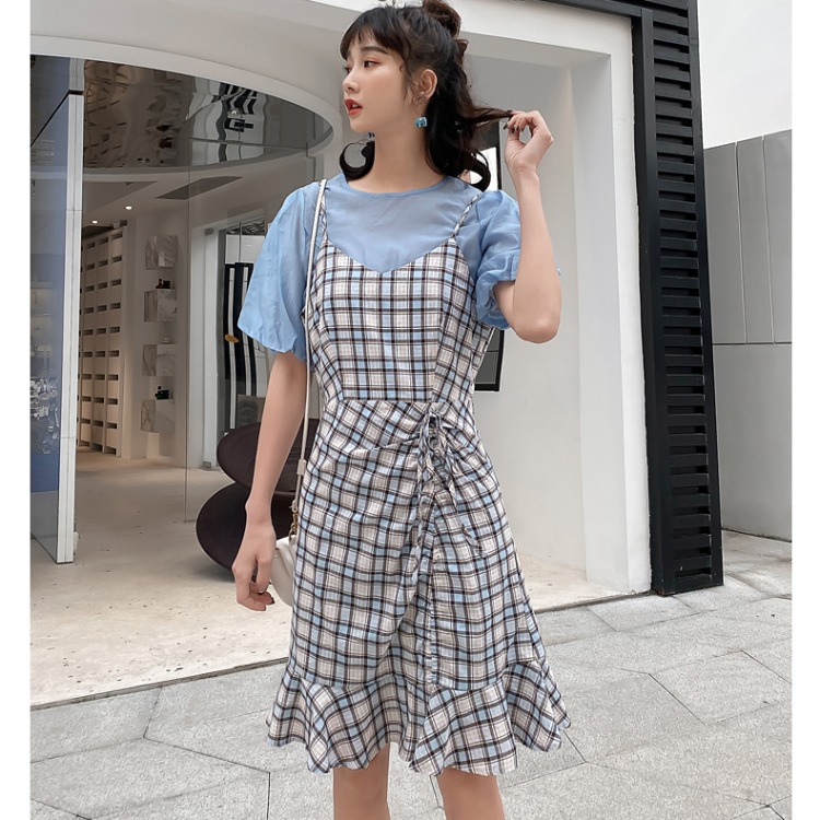 Set Áo Thun Tay Ngắn In Chữ Phối Chân Váy Chiffon Kẻ Sọc Kiểu Hàn Quốc Xinh Xắn Cho Các Cặp Đôi