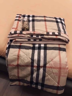 Chăn hè BURBERRY TAG ĐẦY ĐỦ TEM MÁC