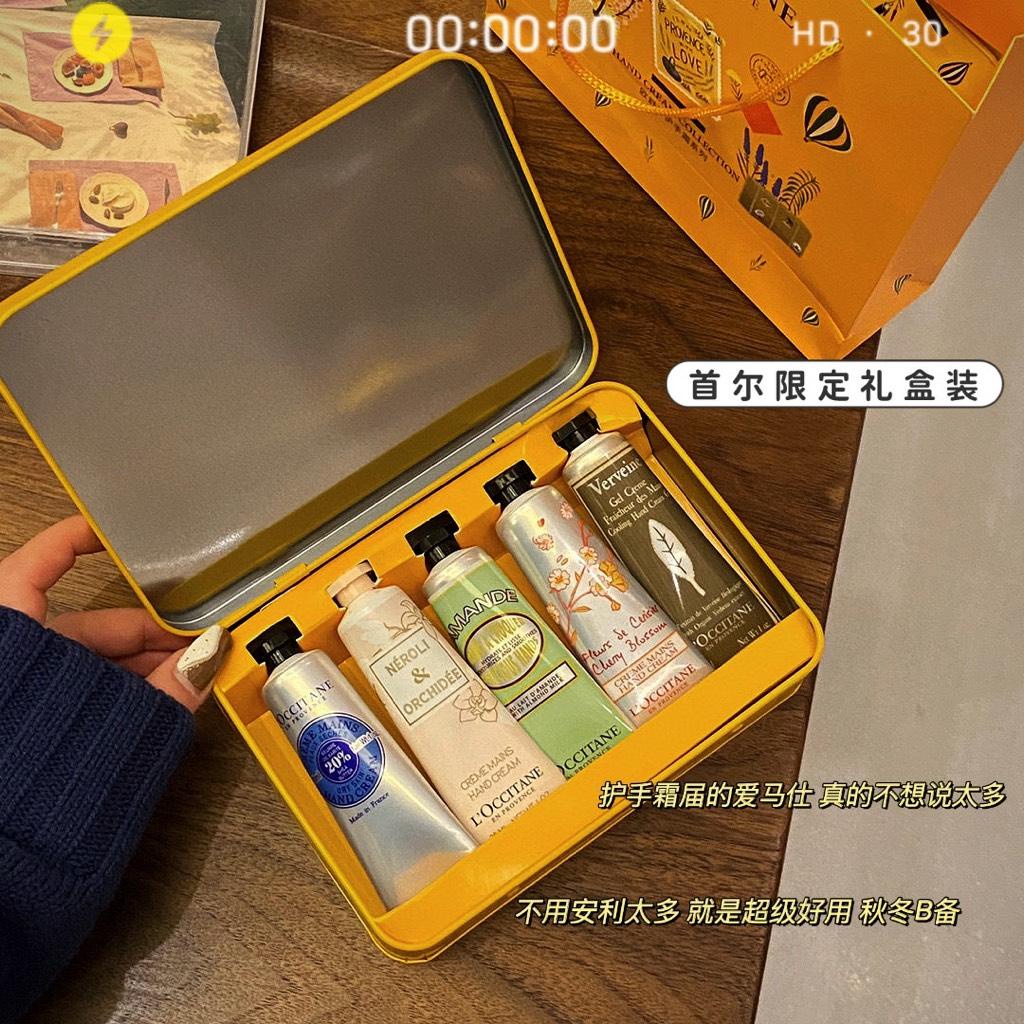 Set kem tay kèm túi Loccitane