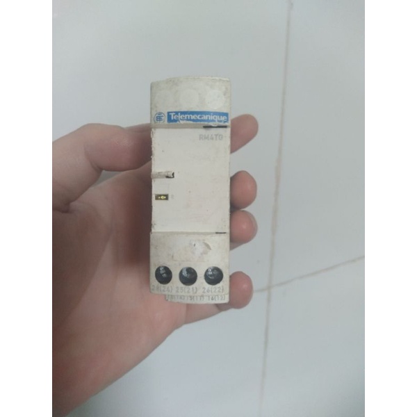 Chống lệch pha, mất pha, ngược pha điện ba pha Schneider (Telemathique)