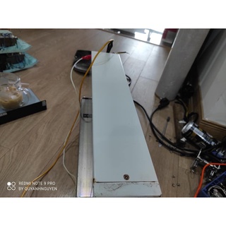 Máy cấp nguồn Neos 20v-10a