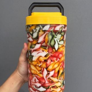 Thạch Con Cá Sắc Mầu Hũ 2.35kg