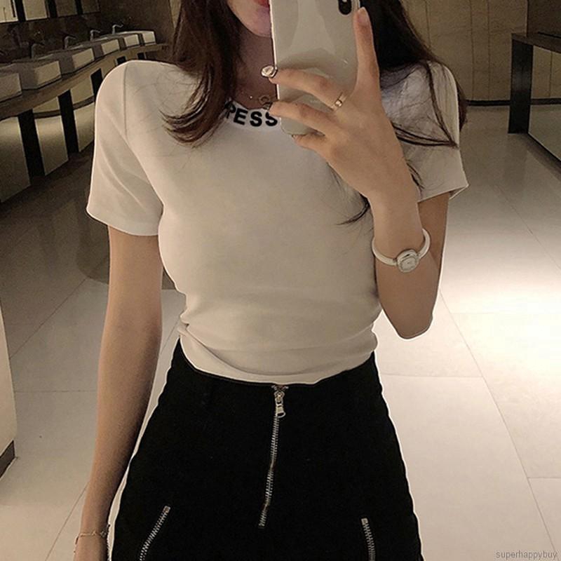 Áo thun nữ tay ngắn in chữ