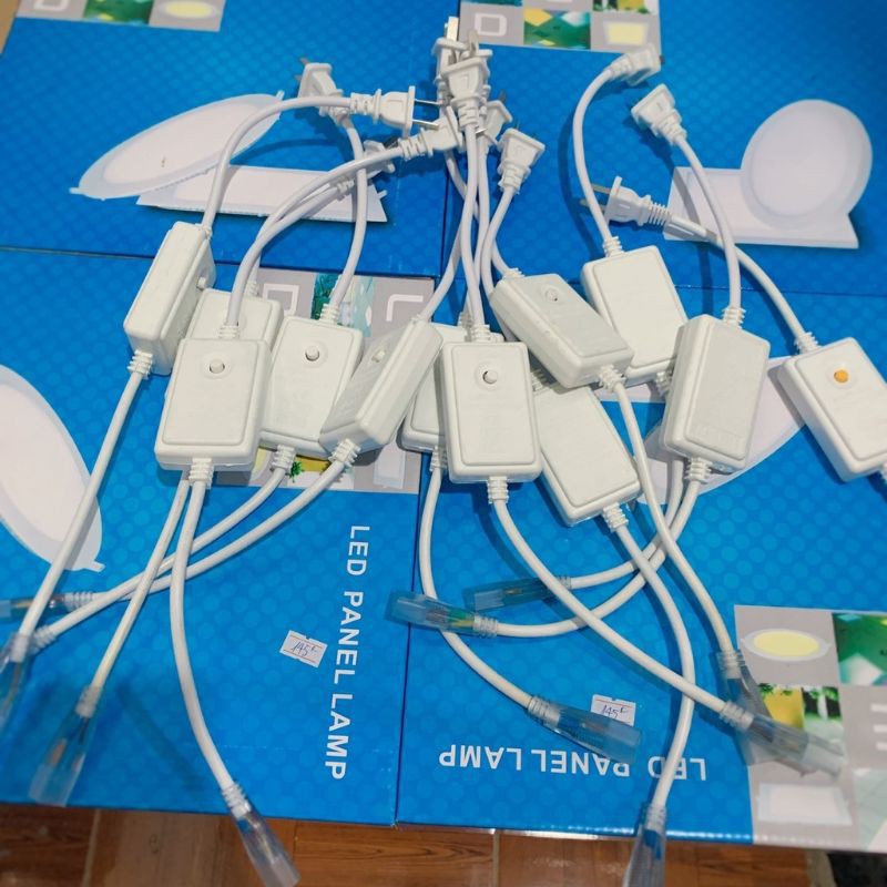dây nguồn đèn nháy led