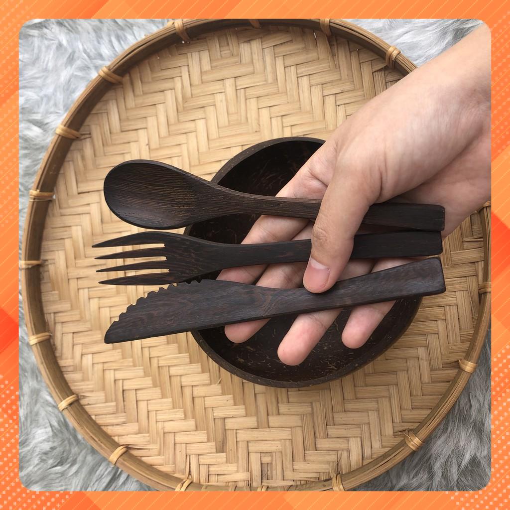 Bộ Muỗng - Nĩa - Dao bằng gỗ mun - màu đen