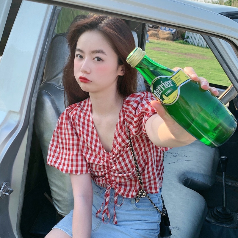 Áo croptop tay phồng kẻ sọc caro phong cách Hàn Quốc trẻ trung cho nữ | BigBuy360 - bigbuy360.vn