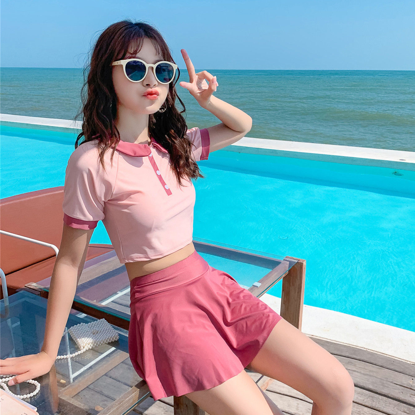 Đồ Bơi Bikini 2 Mảnh Cao Cấp Màu Hồng Ngắn Tay Bộ Bơi Hàn Quốc | BigBuy360 - bigbuy360.vn