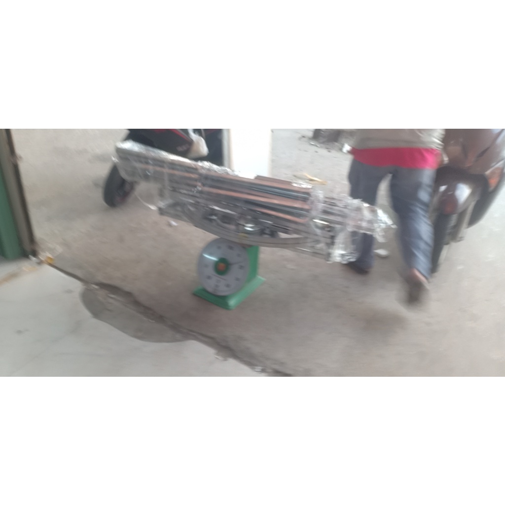 Vòng Xoay Chân Xếp Treo Quần Áo