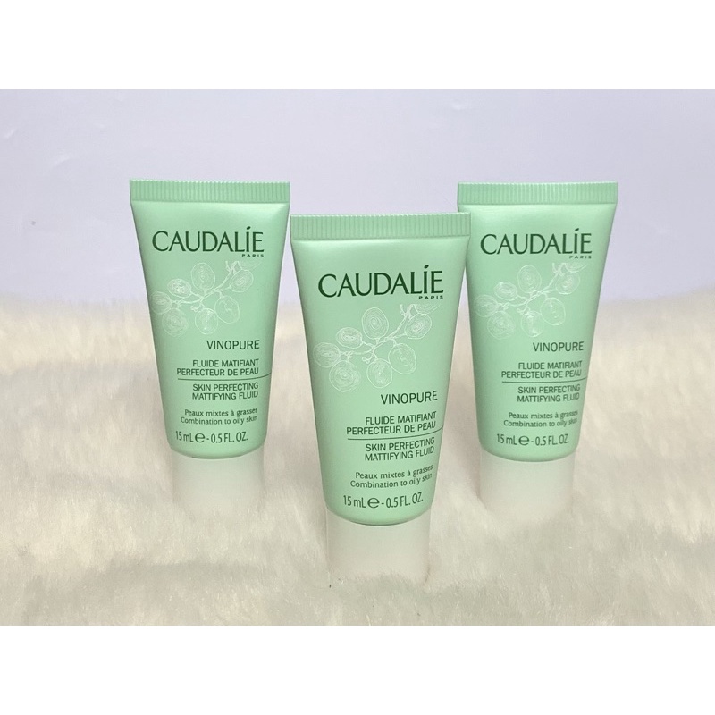 Kem dưỡng ẩm kiềm dầu Caudalie vinopure 15ml