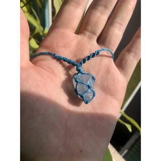 Vòng cổ dây chuyền đan dây vải macrame handmade đá Celestine