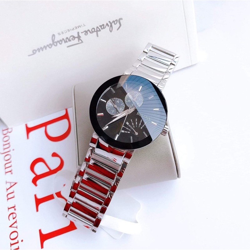 Đồng hồ nam Bulova .