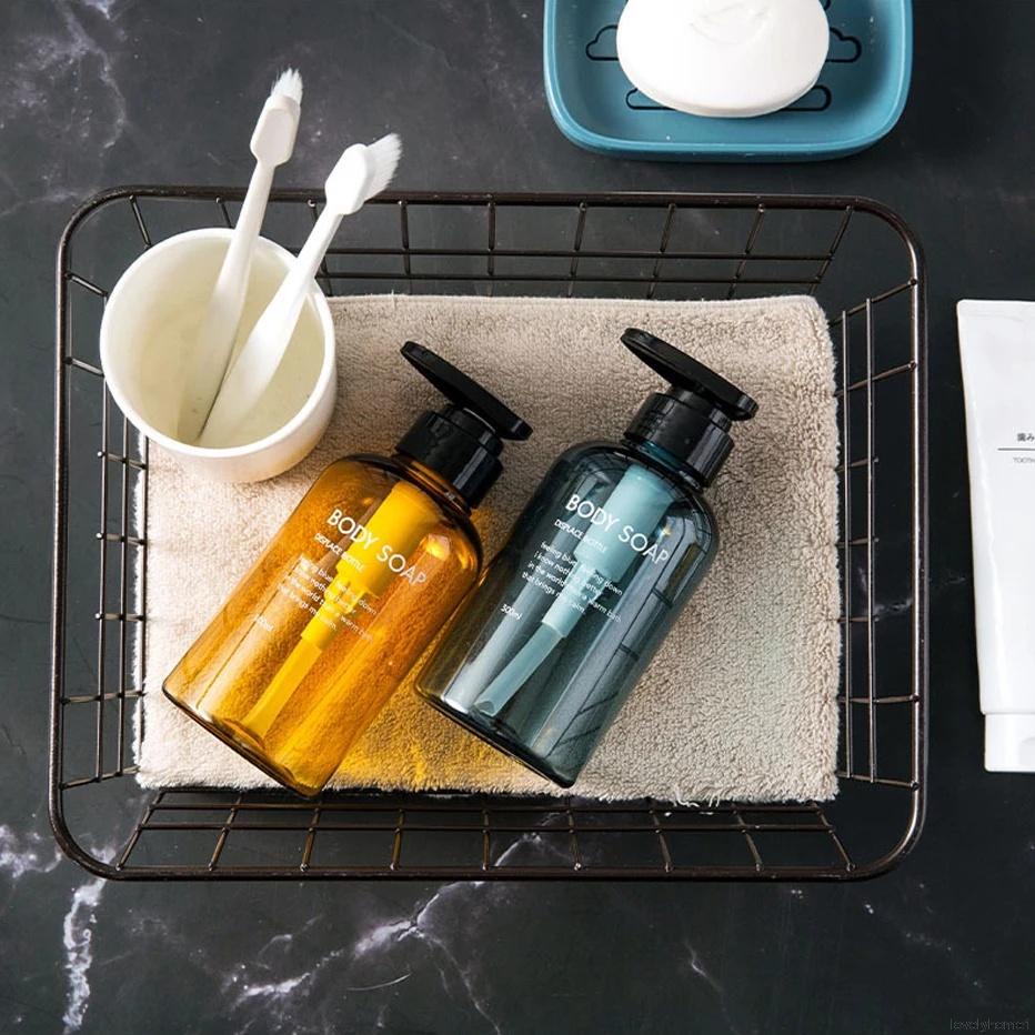 Set 3 chai rỗng đựng xà phòng dung tích 500ml tiện lợi khi đi du lịch