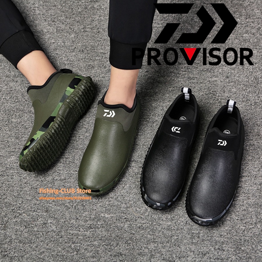 Daiwa Giày Bốt Cao Su Tự Nhiên Chống Trượt / Thấm Nước Tiện Dụng Cho Nam Đi Mưa / Câu Cá