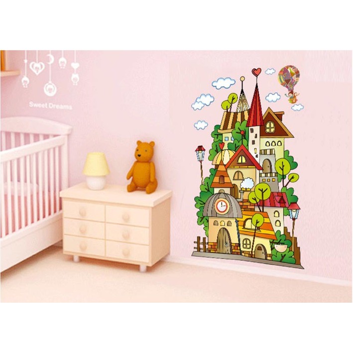 Decal trang trí tường Nhà Dính Chùm sặc sở