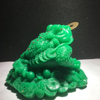 Tượng cóc cỡ lớn màu xanh lá rộng 10 cm x cao 8 cm