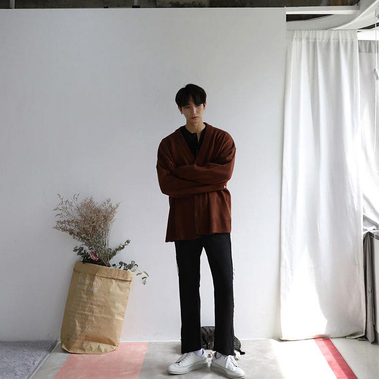 Áo khoác cardigan màu sắc thanh lịch dành cho nam