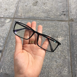 Gọng dẻo mắt vuông