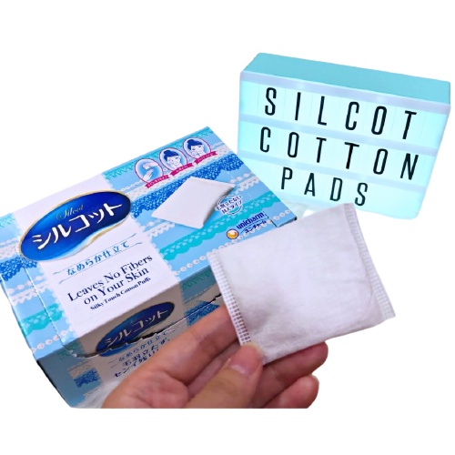 Bông tẩy trang UNICHARM Silcot cotton pad (82 miếng/1 hộp - xanh dương) [hàng có sẵn]