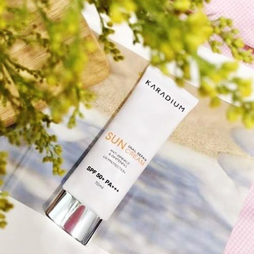 [Free Ship] ✅Kem chống nắng nâng tone hàn quốc / Kem Chống Nắng Karadium Snail Repair Sun Cream SPF 50+ PA+++ 70mL