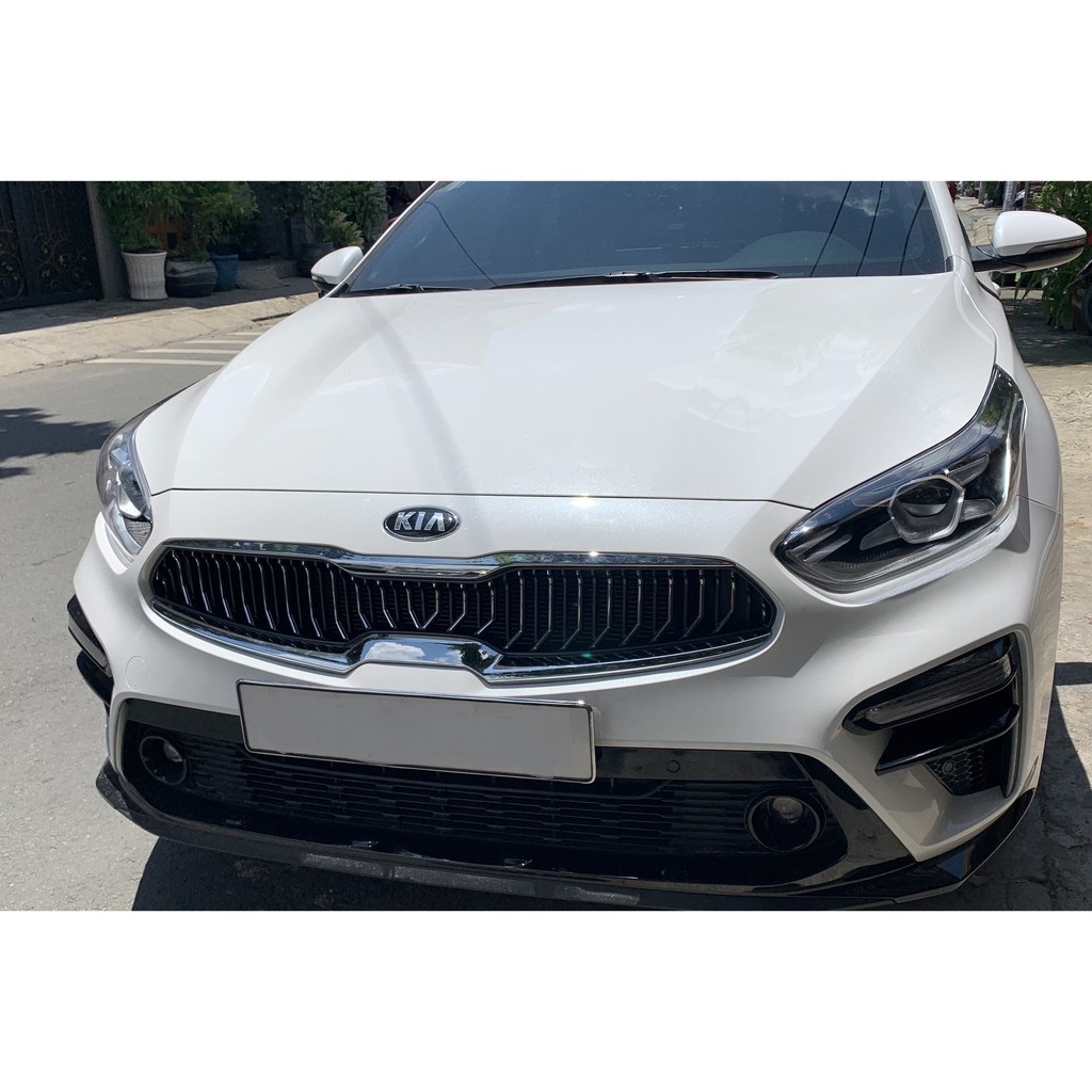 Mặt Calang độ xe Cerato 2019 2020 2021 2022 2023. mẫu đen và mạ crom