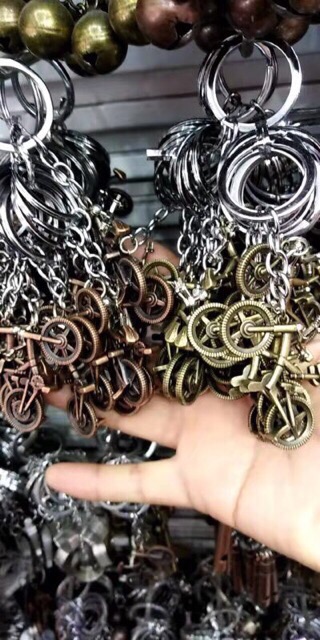 Móc khoá pubg giao ngẫu nhiên giá sỉ