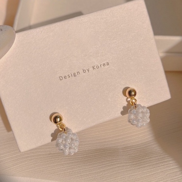 Khuyên tai chấm bông trắng phong cách Han Quốc siêu xinh KT125