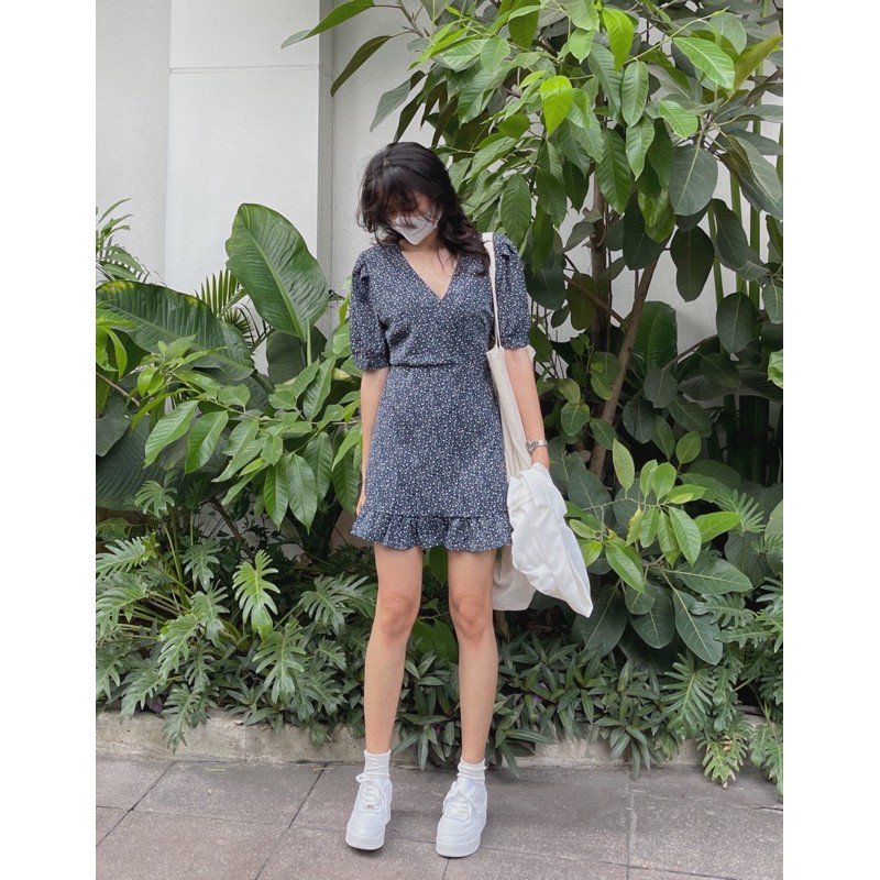 [Mã FAGREEN1505 giảm tới 30K đơn 99K] váy cổ V hoa nhí 5286 | BigBuy360 - bigbuy360.vn