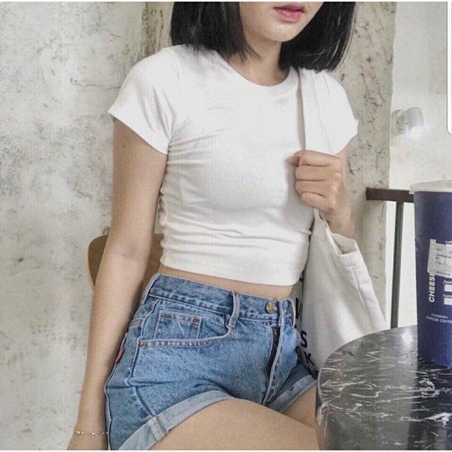 Áo croptop nữ cộc tay chất zip mềm mại