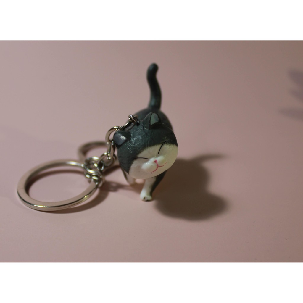 Móc khoá cute mèo đi bộ, xinh xắn, hợp trend 2021