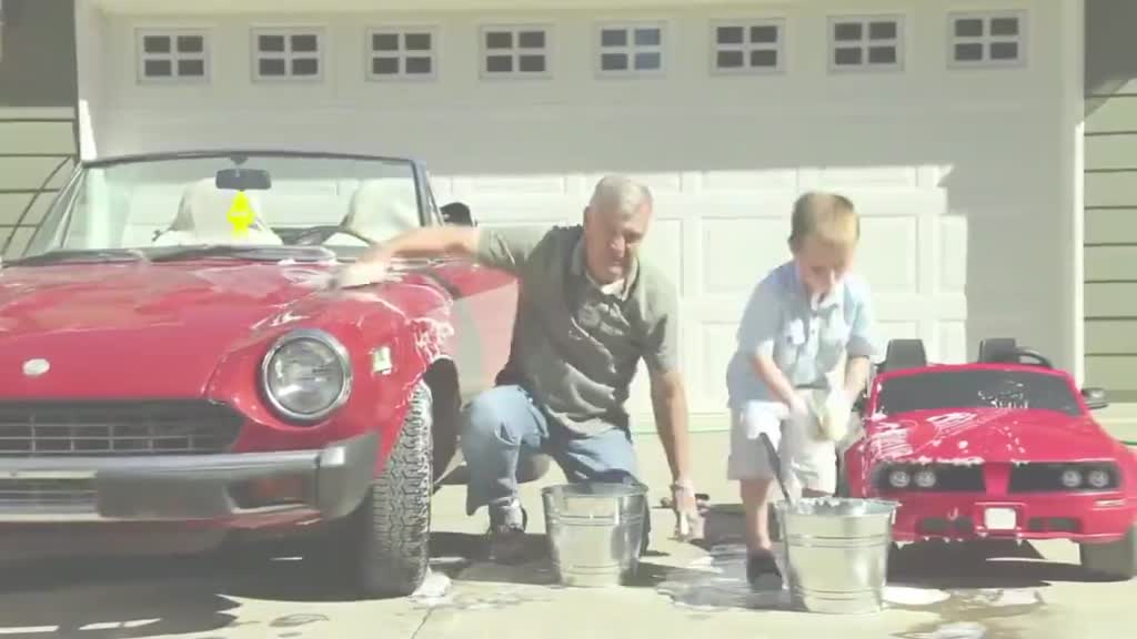 Lá thơm Little Trees treo xe ô tô - lá thông thơm mùi tủ quần áo và phòng ngủ - Mộc Lan Phụ Kiện Xế Yêu | BigBuy360 - bigbuy360.vn