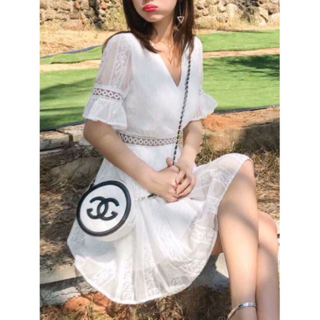 ĐẦM XÔ TRẮNG ĐẮP CHÉO VIỀN REN KÈM ẢNH TRẢI THẬT SHOP CHỤP