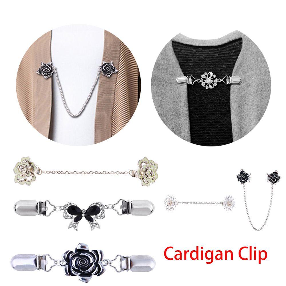 Ghim Cài Áo Cardigan Bằng Kim Loại Khắc Hình Hoa Hồng / Chú Vịt Mạ Vàng Mẫu Mới Dành Cho Nữ