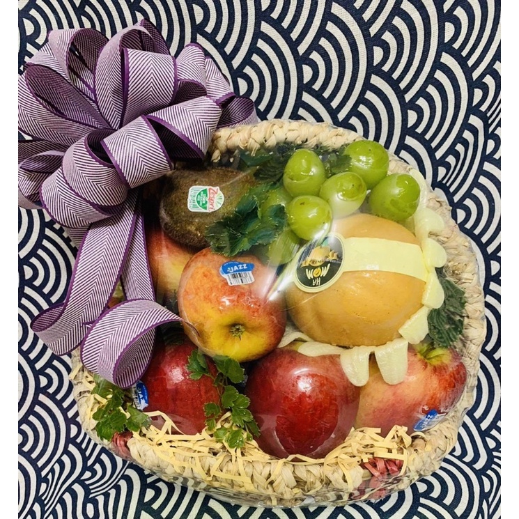 Giỏ quà thao túng tâm lí