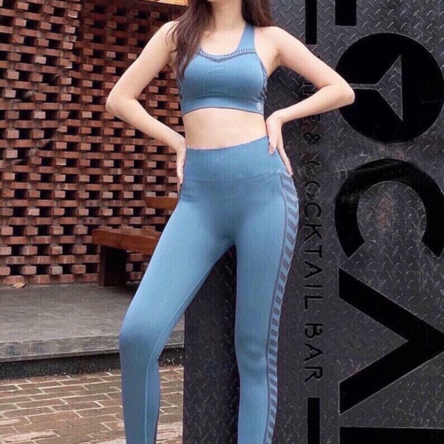 Bộ tập mũi tên hot lắm nha chất dệt thì khỏi phải nói đẹp suất sắc giá thì rẻ có ba màu y hình sz M l hàng cao cấp quảng