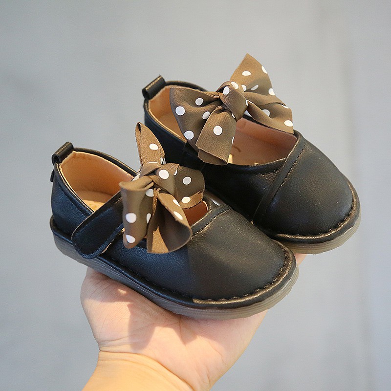 Giày búp bê bé gái - Giày cho bé gái chất da PU siêu mềm MG Baby có quai dán gắn nơ chấm bi xinh xắn M360