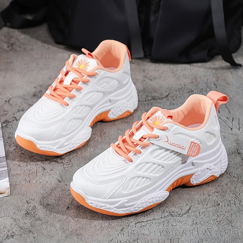 Giày thể thao nữ, sneaker nữ thoáng khí êm chân thêu hoa cúc, đế 5p - Hàng đẹp