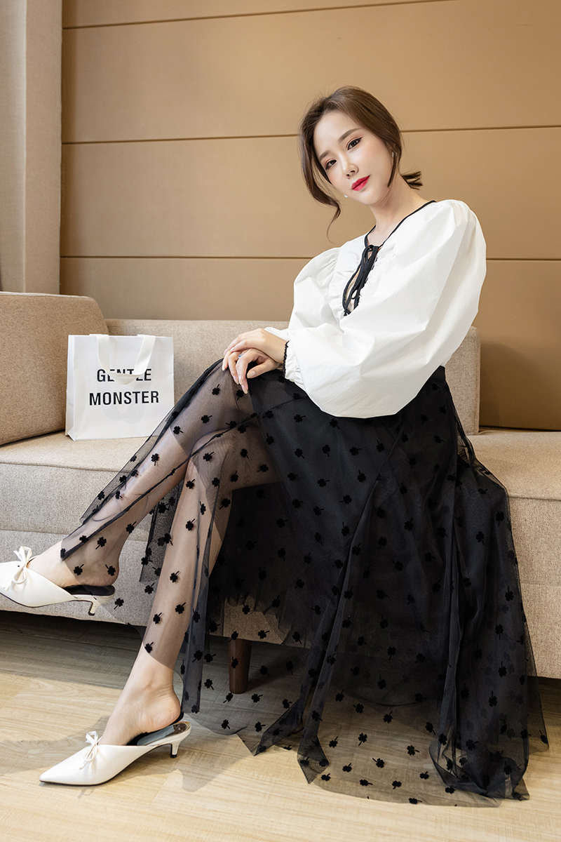 Chân Váy Lưới Xếp Ly Màu Trắng Đen Thời Trang Xuân Hè Hàn Quốc Cho Nữ