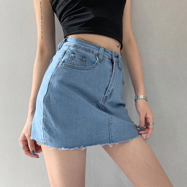 Chân váy jeans ôm có lót quần trong