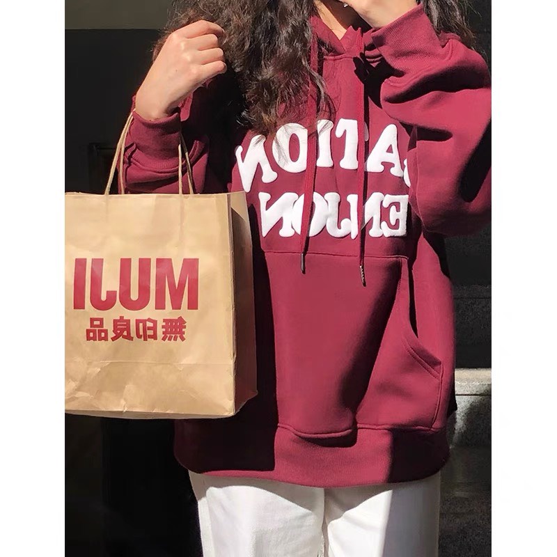 Áo nỉ có mũ , áo hoodie màu đỏ đô hottrend họa tiết chữ trước ngực