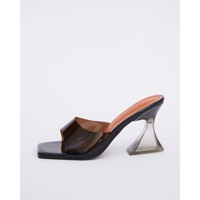 M683 - CAO GÓT ALICE PLASTIC MULES