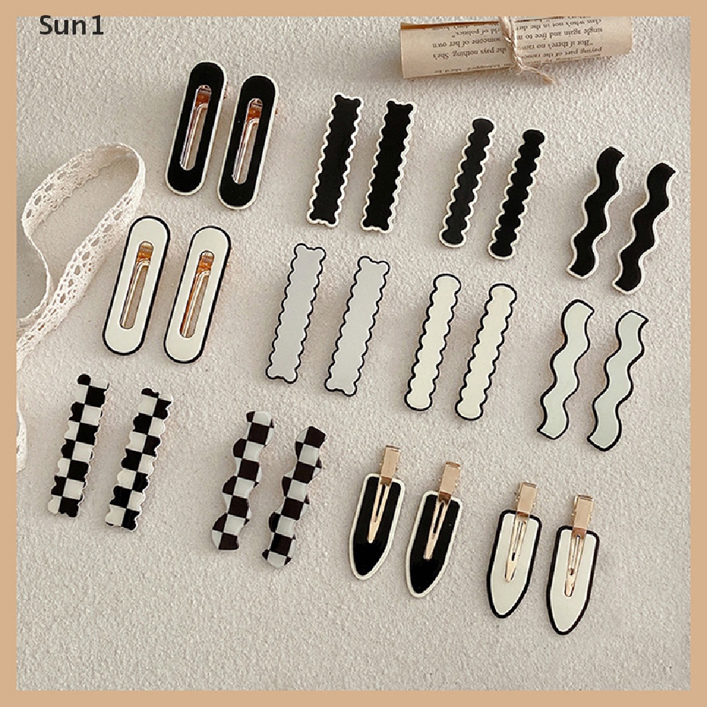 Set 2 / 4 Kẹp Tóc Kim Loại Họa Tiết Hình Học Trắng Đen Thanh Lịch Cho Nữ
