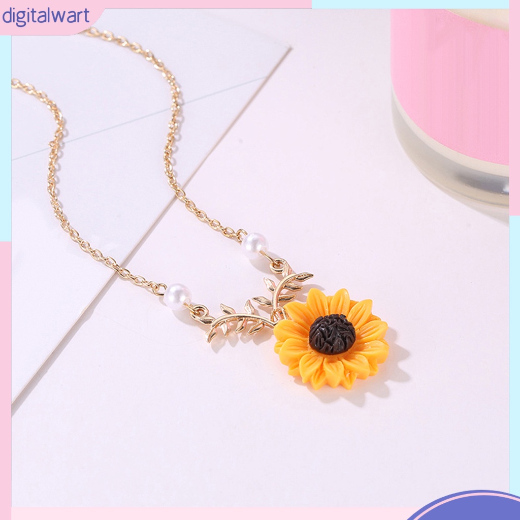 Dây chuyền mặt hoa hướng dương đính ngọc trai nhân tạo thanh lịch