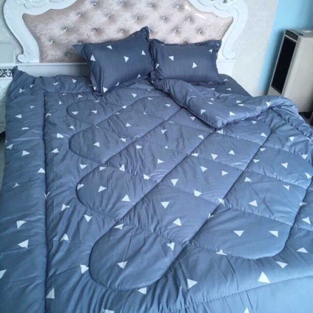 Bộ chăn phao kèm ga chun 2 vỏ gối cotton poly