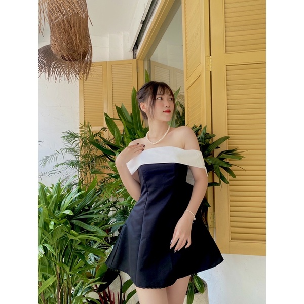 ĐẦM TRỄ VAI NƠ LƯNG