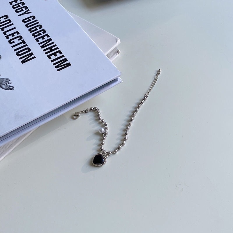 [sweet] woman fashion retro black love pendant Bracelet punk style trendy Bracelet